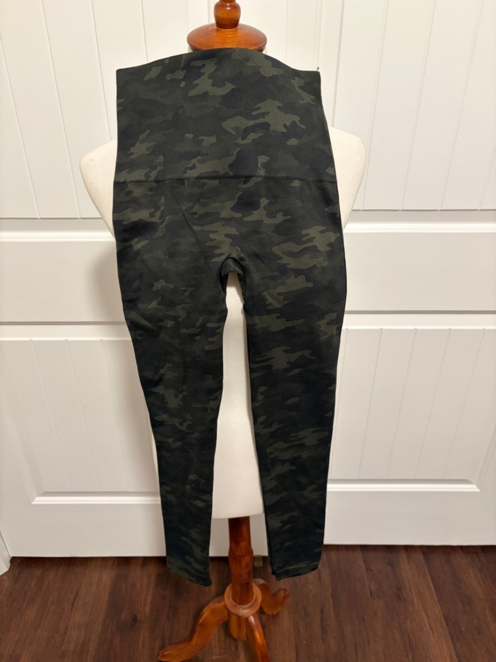 SPANX Olive Green Active Leggings
